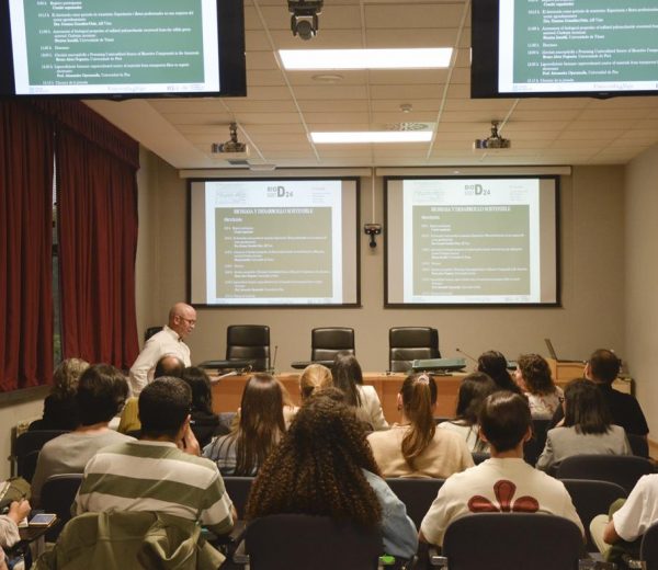 Unhas xornadas abordan o uso de residuos de biomasa vexetal e mariña para obter produtos de alto valor engadido